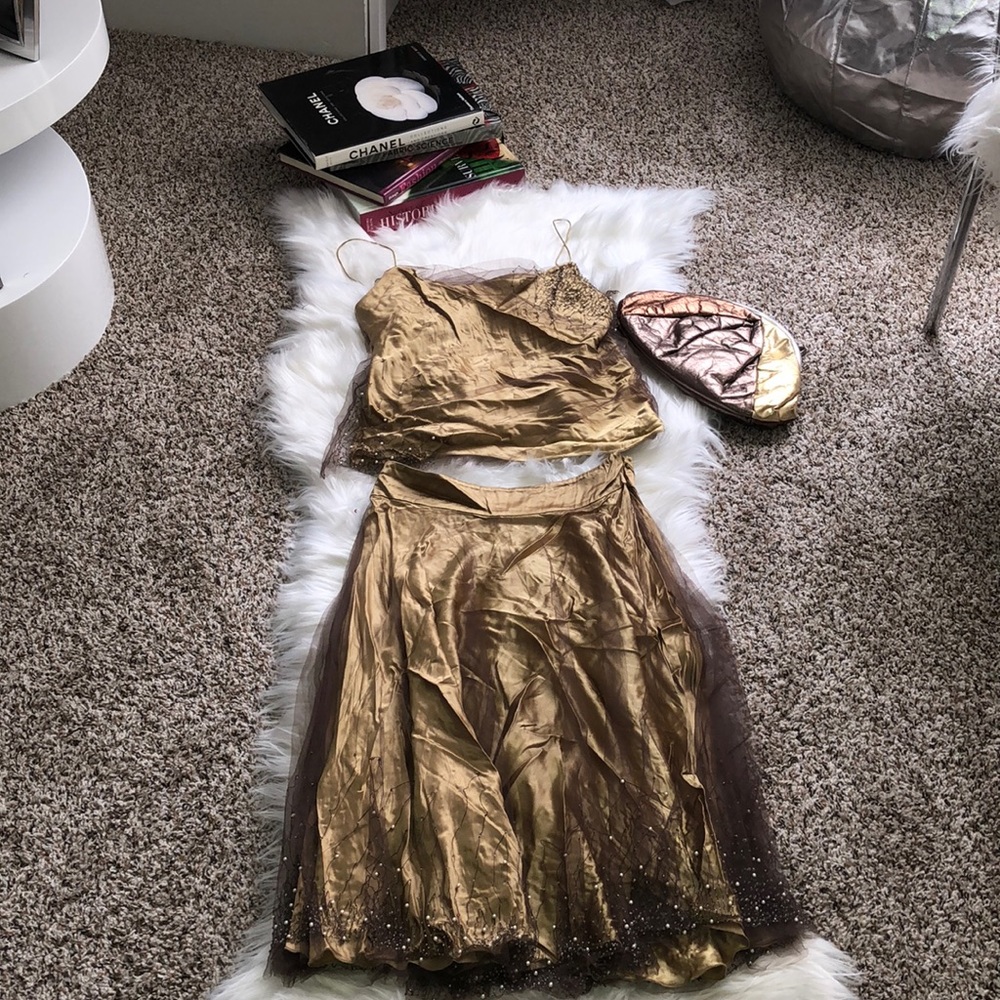 Skirt set with mesh and pearls